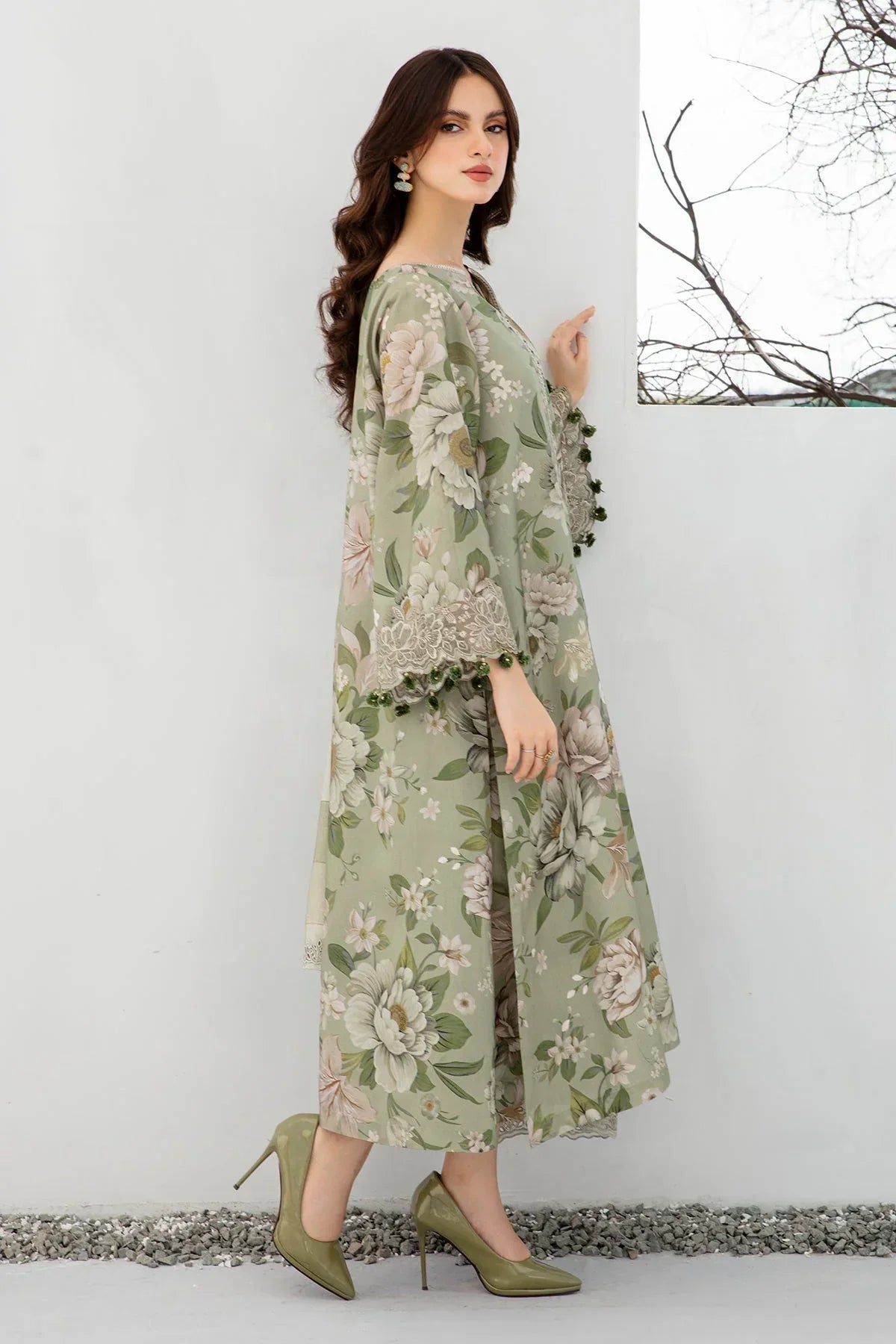 KARANDI 3PC PRINTED SHIRT WITH KARANDI PRINTED DUAPTTA AND TROUSER-801