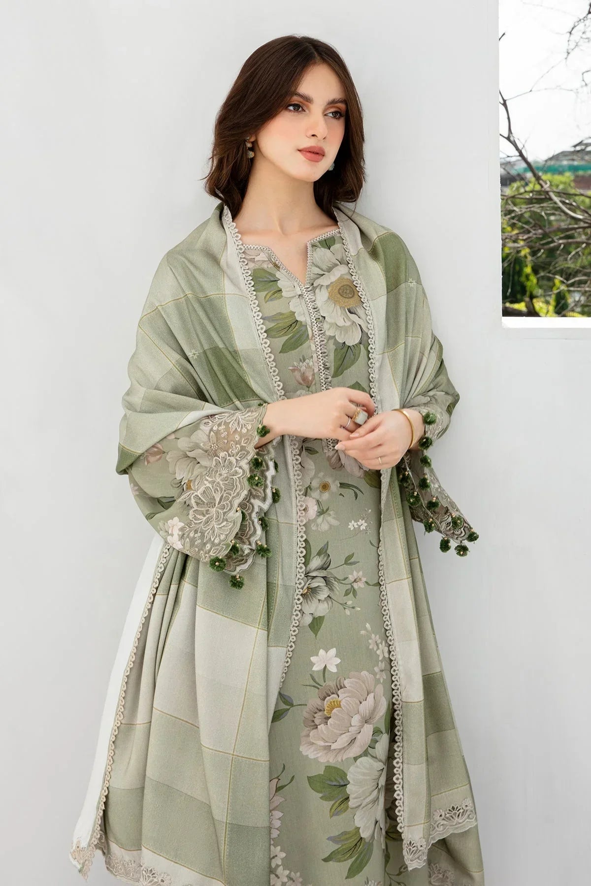 KARANDI 3PC PRINTED SHIRT WITH KARANDI PRINTED DUAPTTA AND TROUSER-801