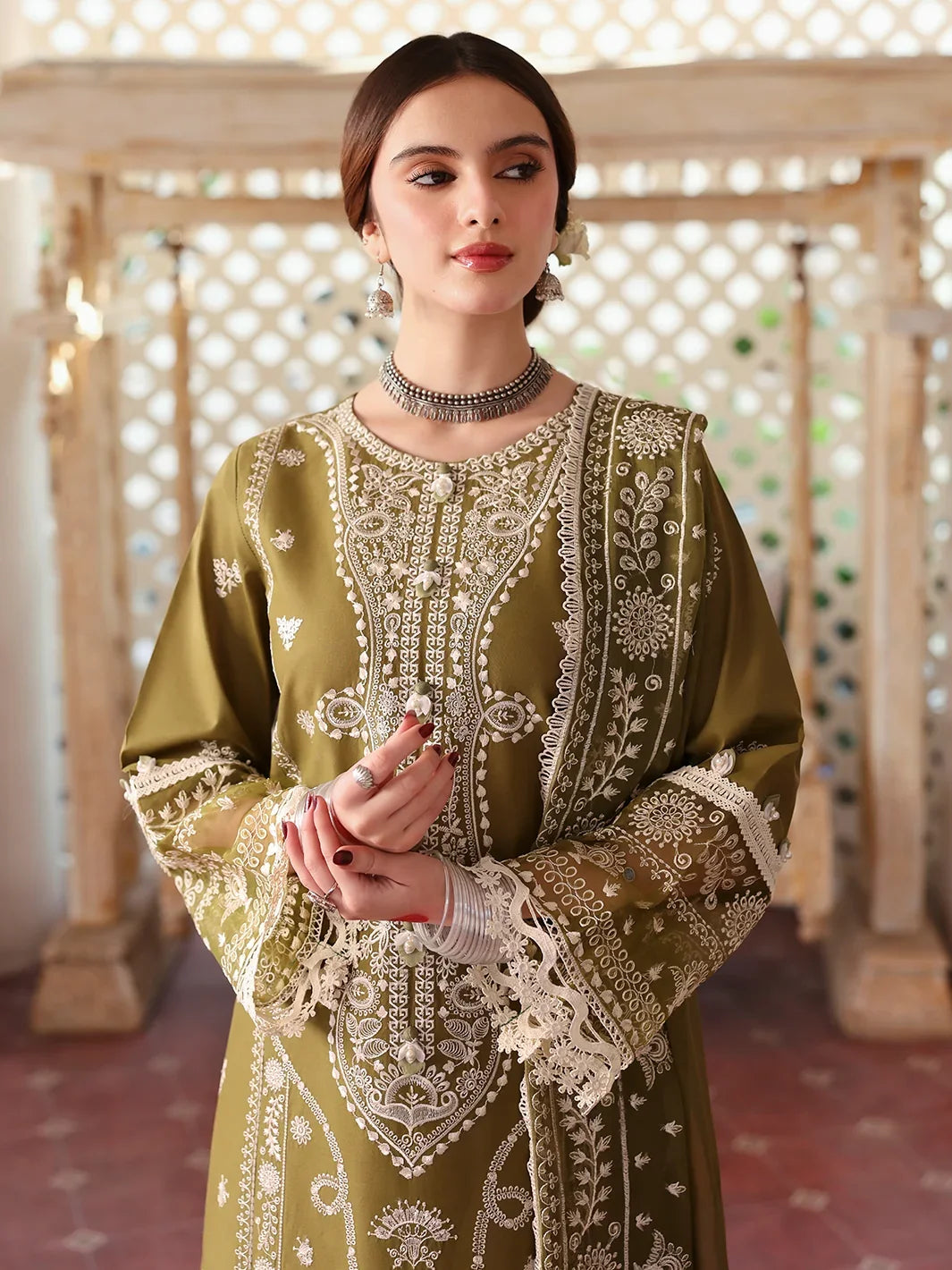 Dhanak-3PC Embroidered Shirt with Khadi Net Embroidered Dupatta - 6211