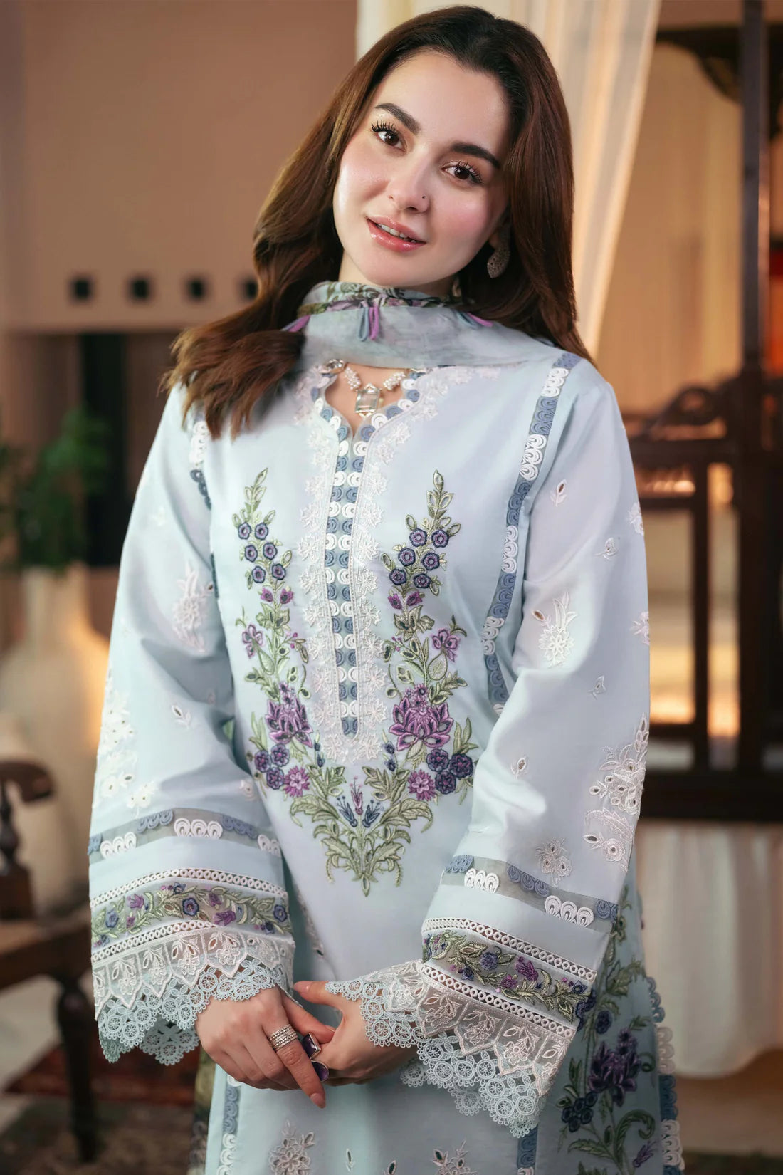 Lawn-3PC Embroidered Shirt with Digital Printed Jacquard Dupatta-5104