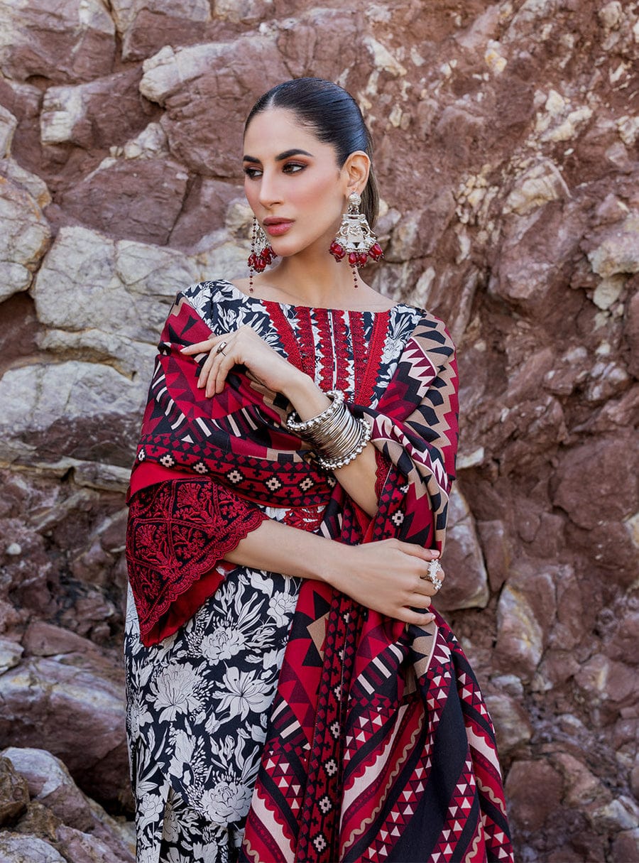 KARANDI 3PC  PRINTED SHIRT WITH KARANDI PRINTED DUAPTTA-815