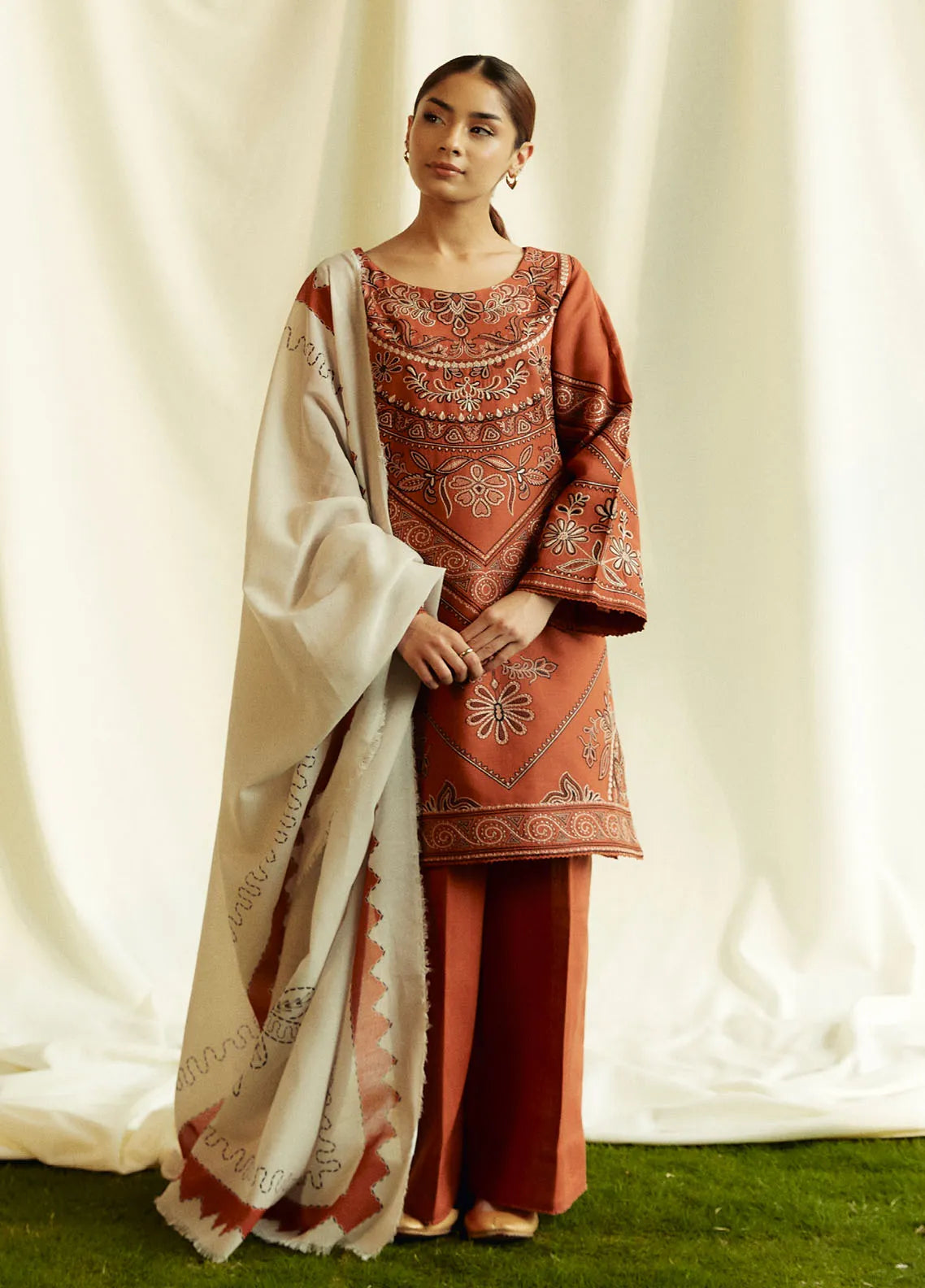 Dhanak 3PC Embroidered Shirt With Digital Printed Shawl-280